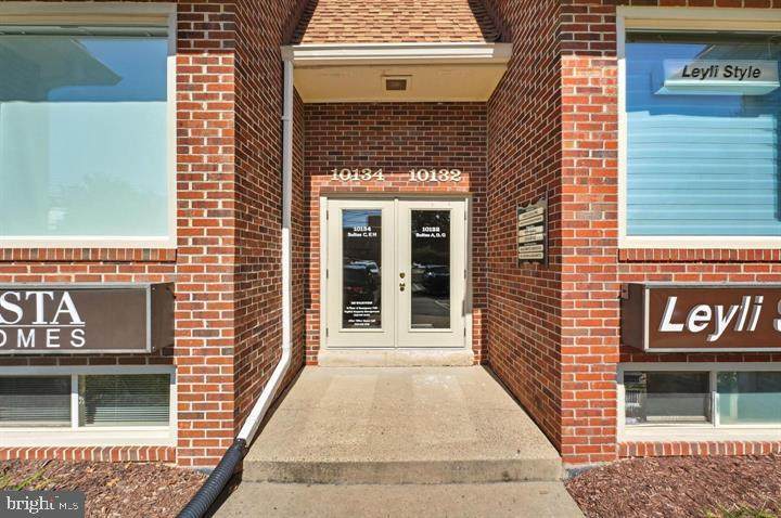 10134 Colvin Run Road - Photo 1