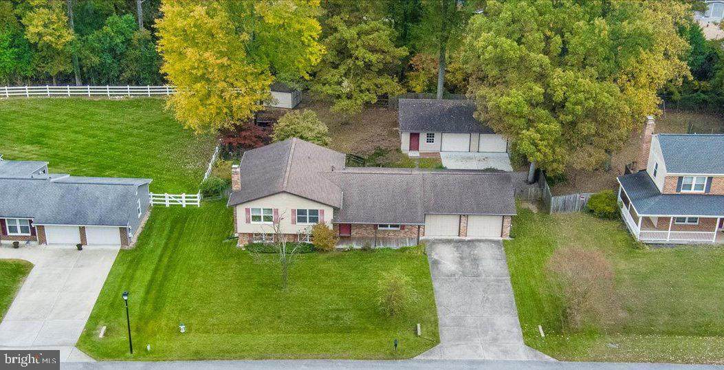 6601 Facchina Lane - Photo 1