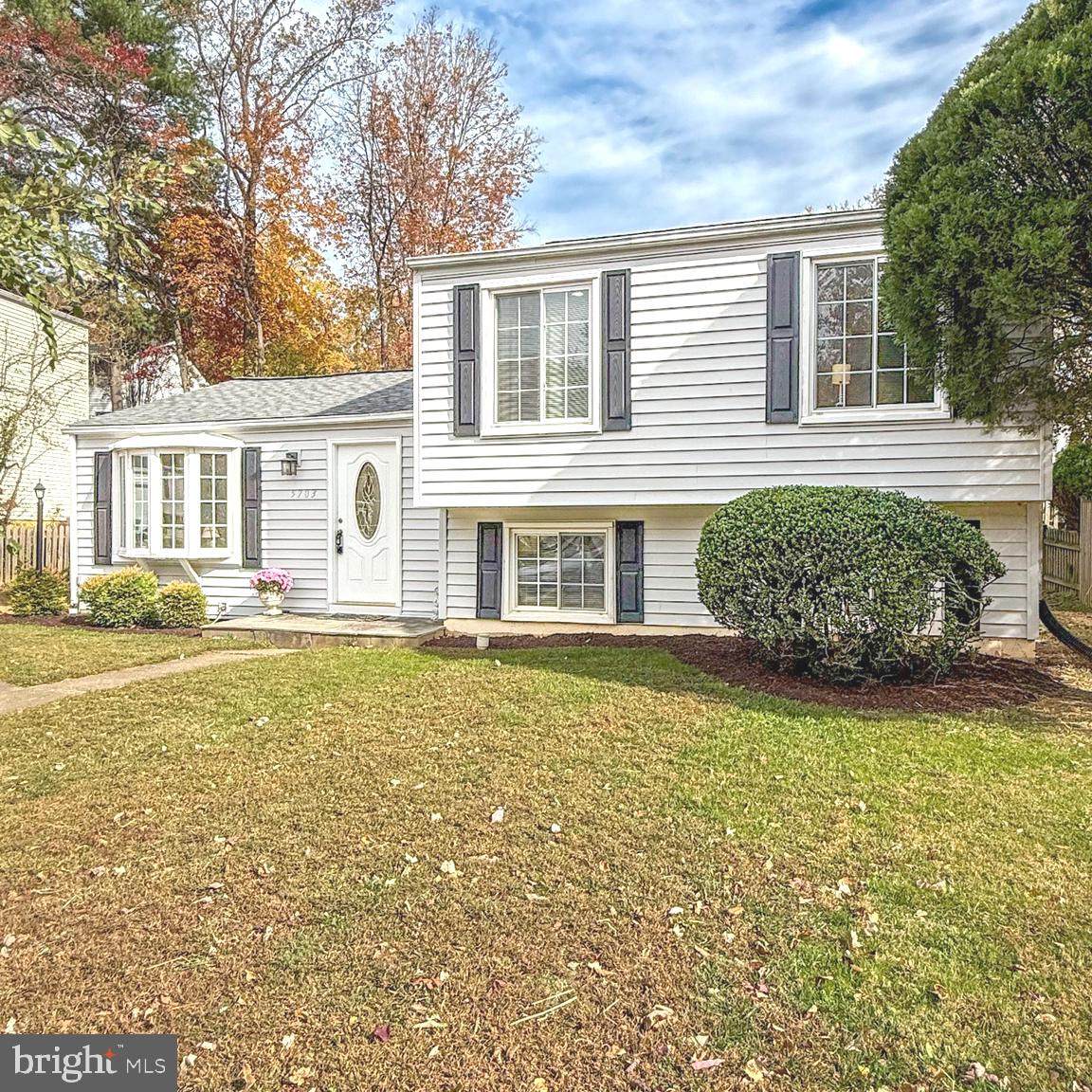 5703 Oak Stake Court - Photo 1