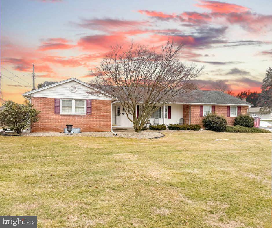 34 Acorn Circle - Photo 1