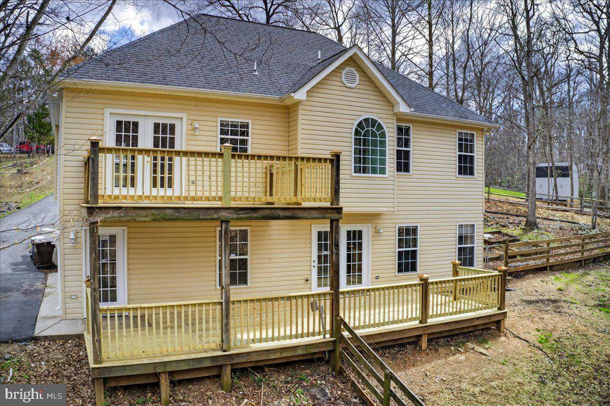 18 Chickasaw Place - Photo 1