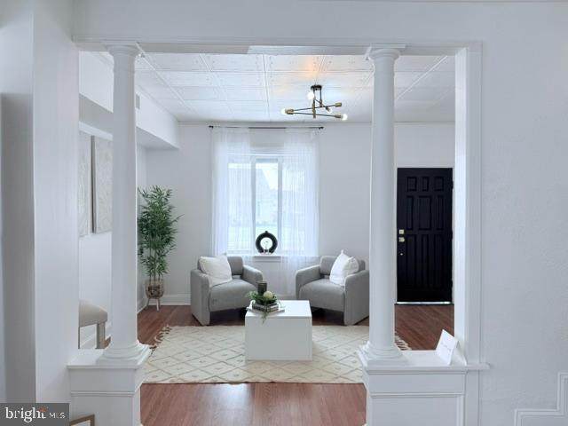 https://bt-photos.global.ssl.fastly.net/brightmls/1280_boomver_5_805103481530-2.jpg