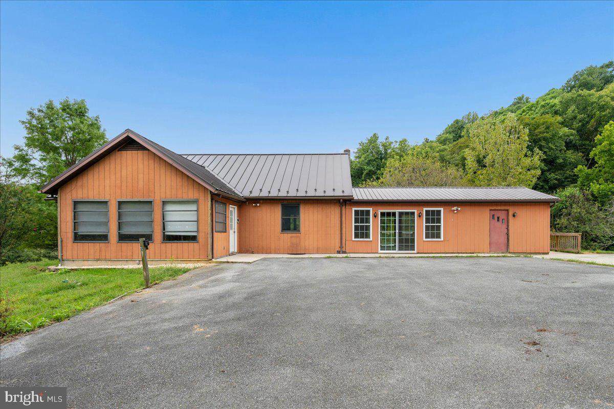 3446 Deneen Road - Photo 1