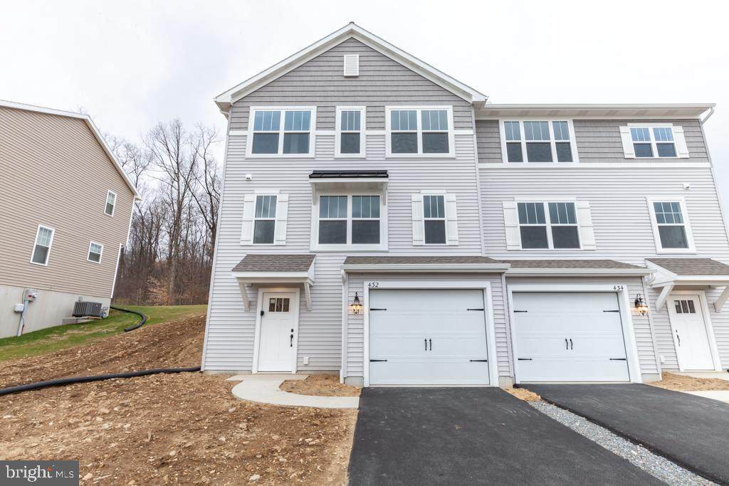 432 Smokering Drive - Photo 1