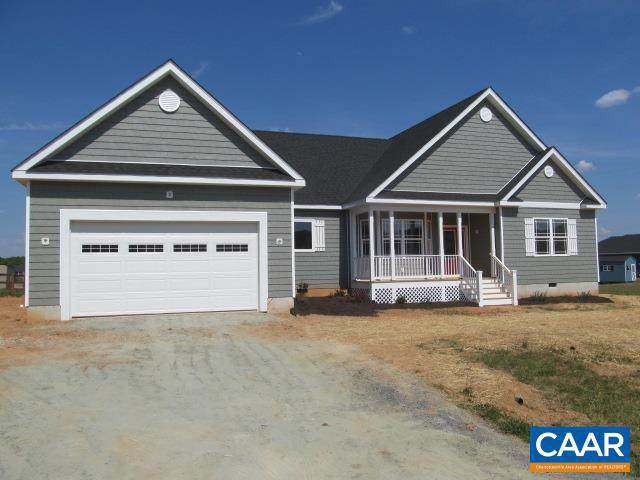 425 Rosewood Drive - Photo 1