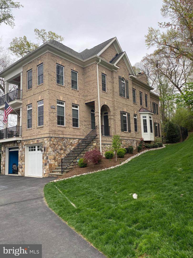 1799 Cloverlawn Court - Photo 1