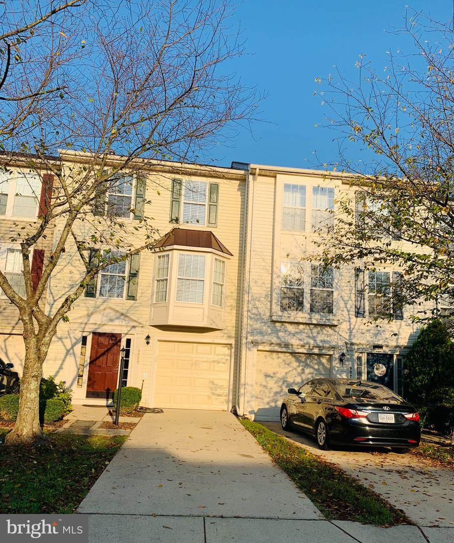 9022 Falcon Glen Court - Photo 1
