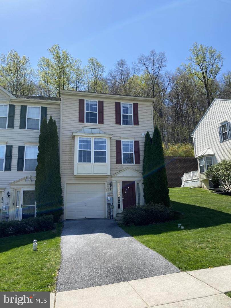 150 Maple Avenue - Photo 1