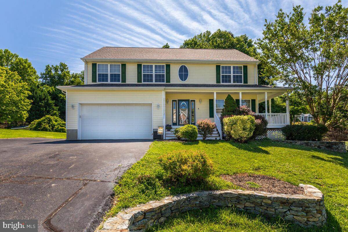 1349 Duchess Lane - Photo 1
