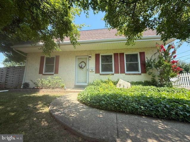 331 Woodlyn Circle - Photo 1