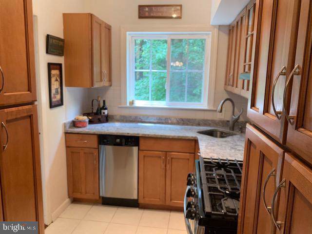 3528 Gunston Road - Photo 1