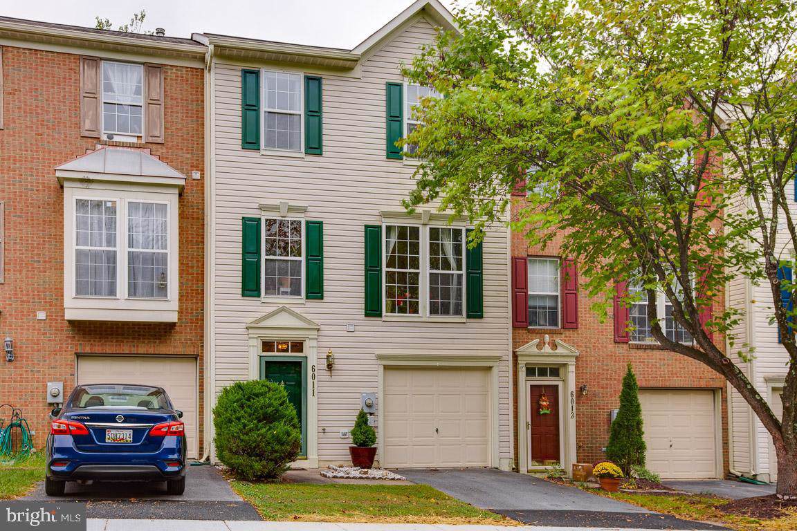 6011 Newport Lane - Photo 1