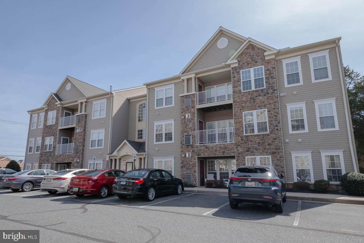 101-H Nichols Street - Photo 1