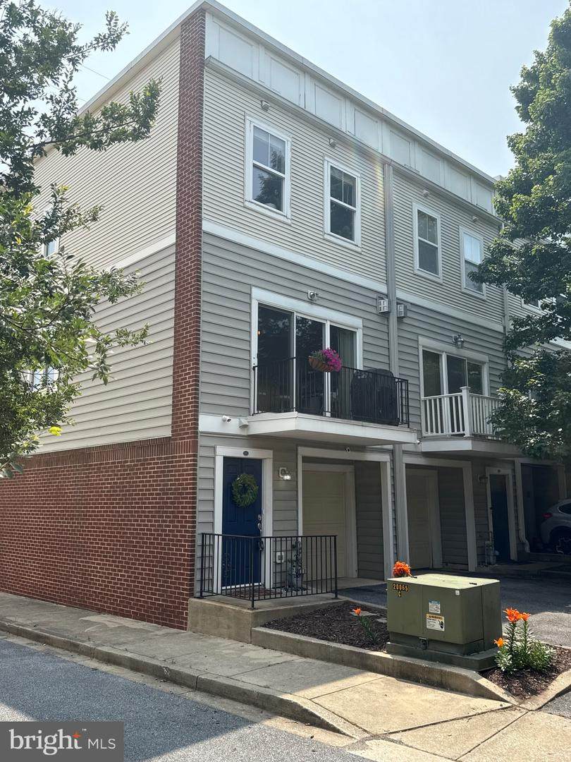 126 Duncan Street - Photo 1