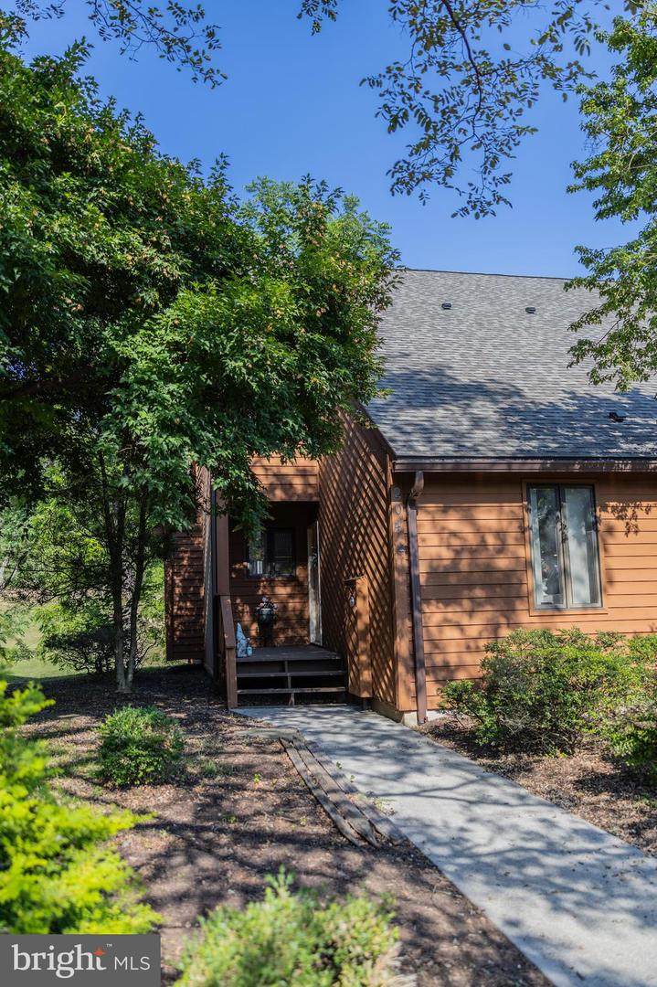 204 Tecumseh Trail - Photo 1