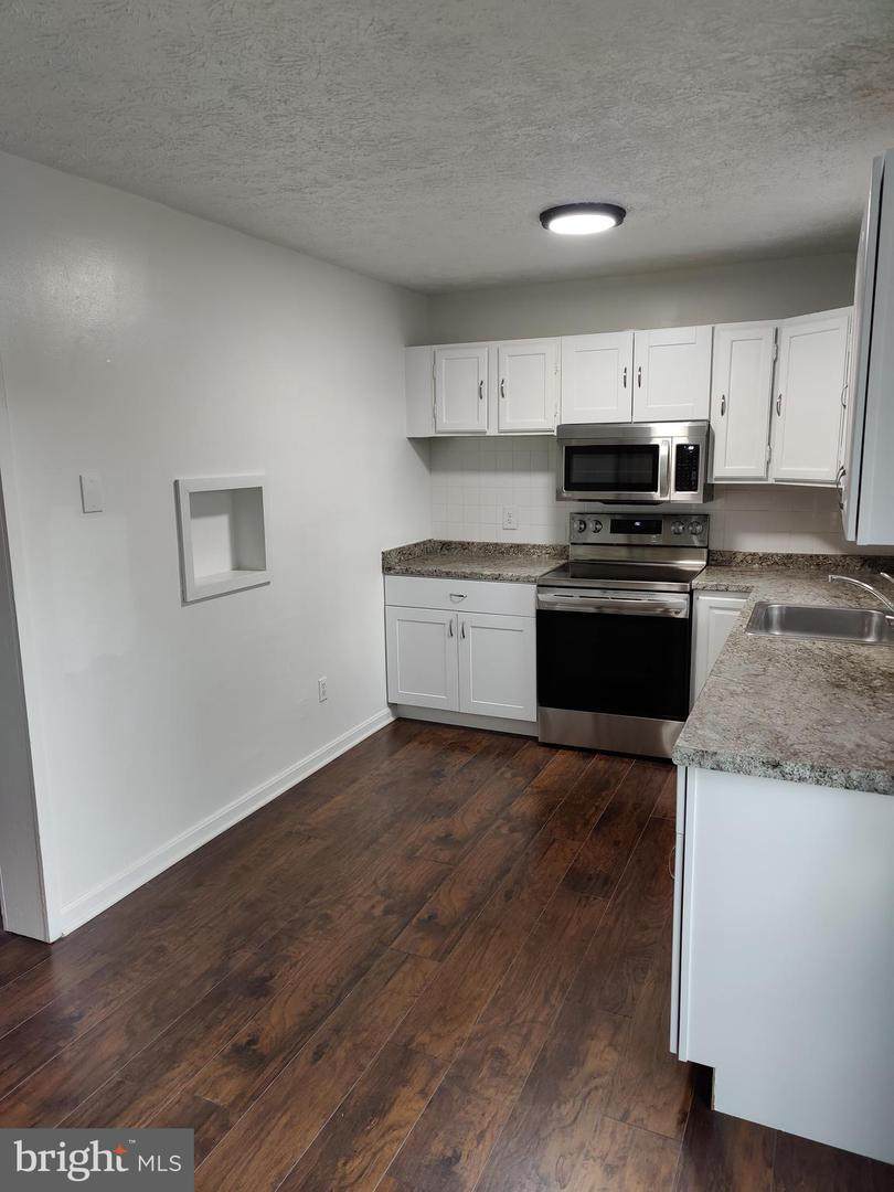 648 Harr Park Court - Photo 1
