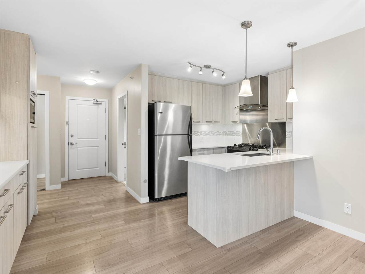 8480 Granville Avenue - Photo 1