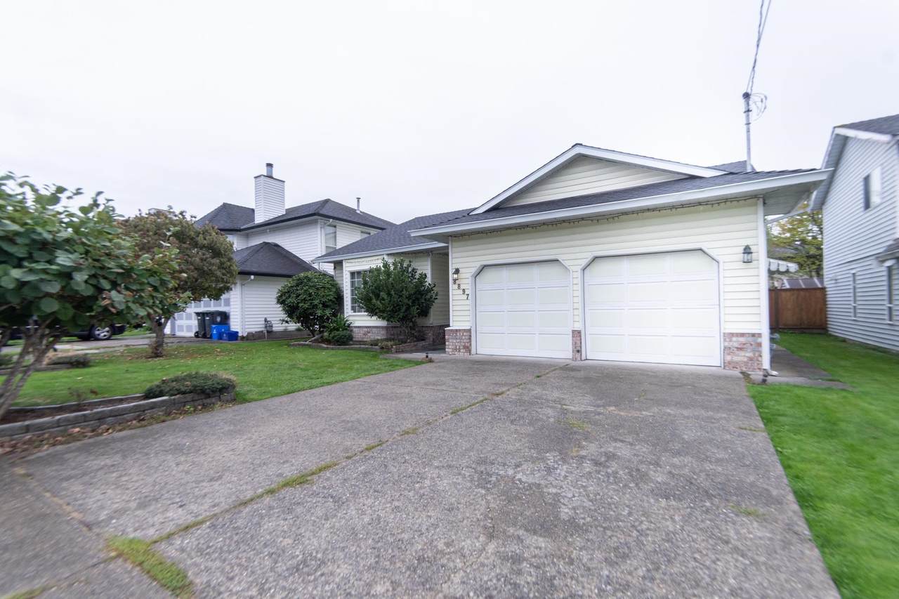 8897 204 Street - Photo 1
