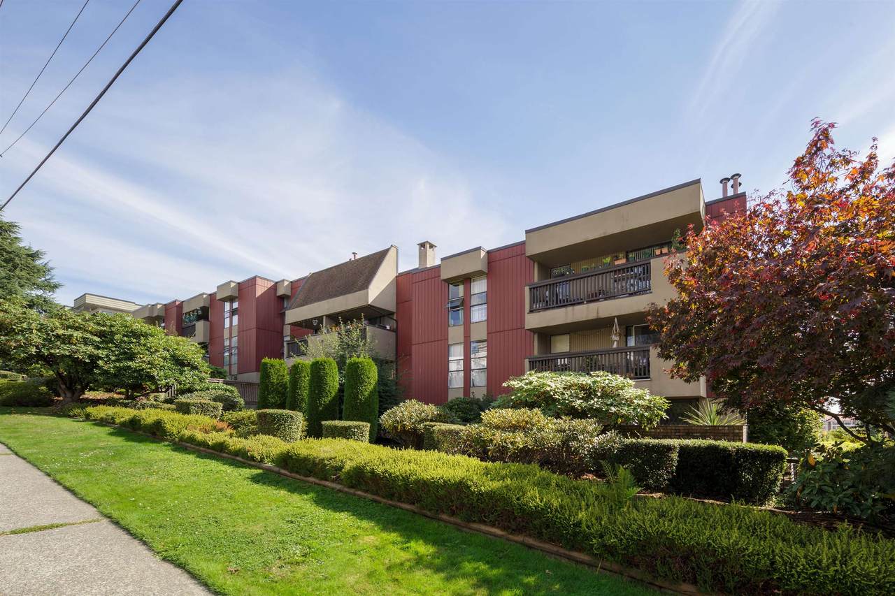 1040 Fourth Avenue - Photo 1