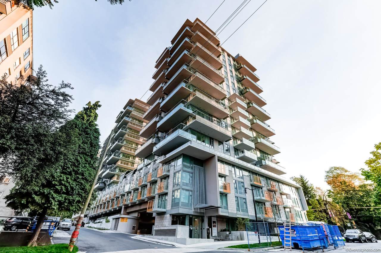 1180 Broughton Street - Photo 1