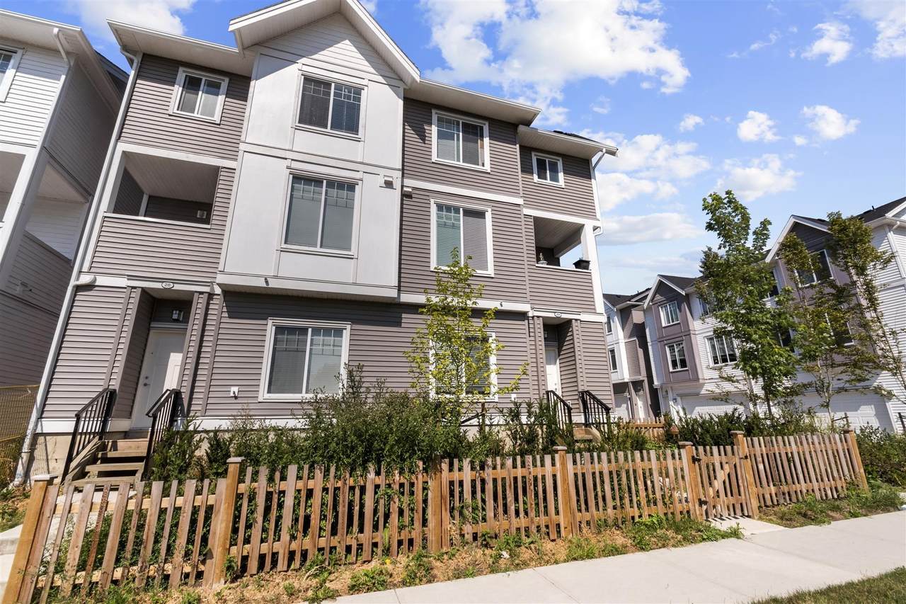 8033 166B Street - Photo 1