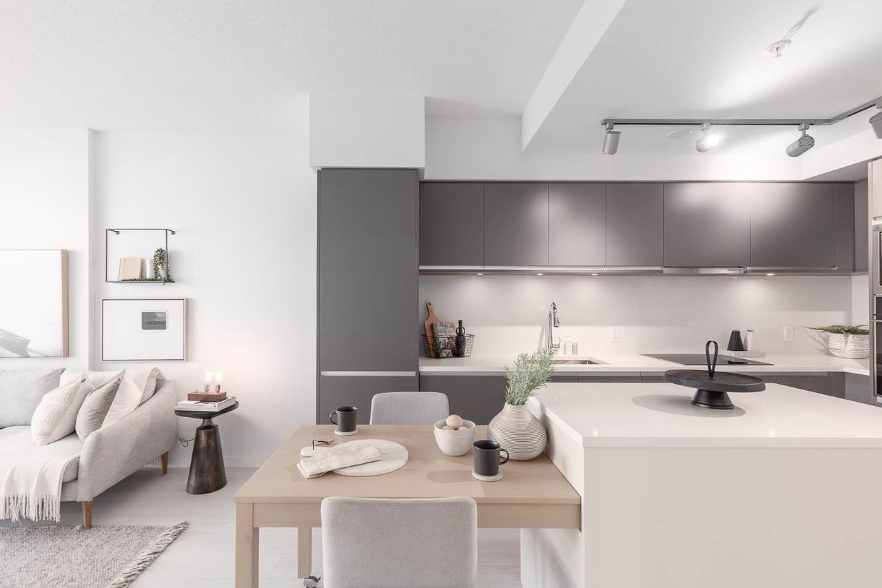 180 2ND Avenue - Photo 1