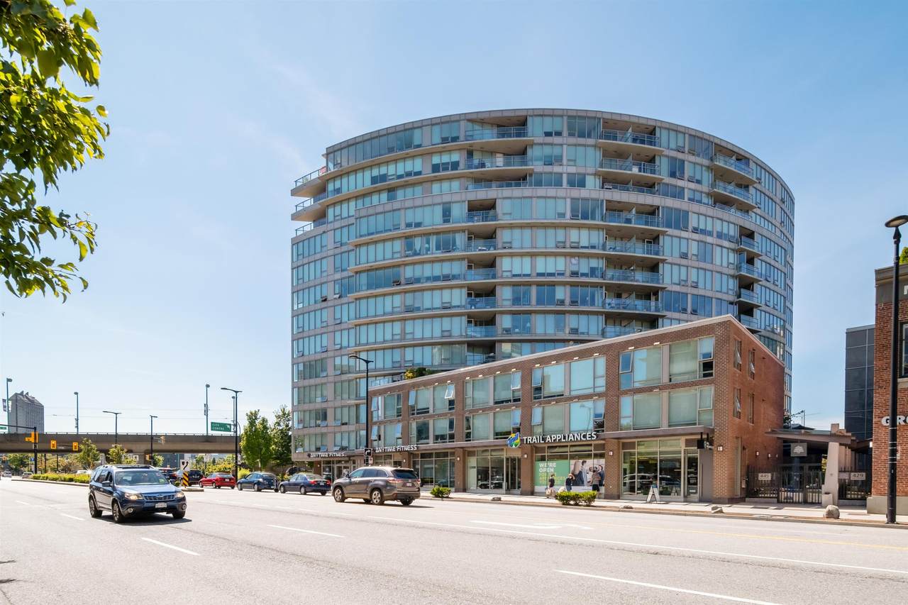 445 2ND Avenue - Photo 1