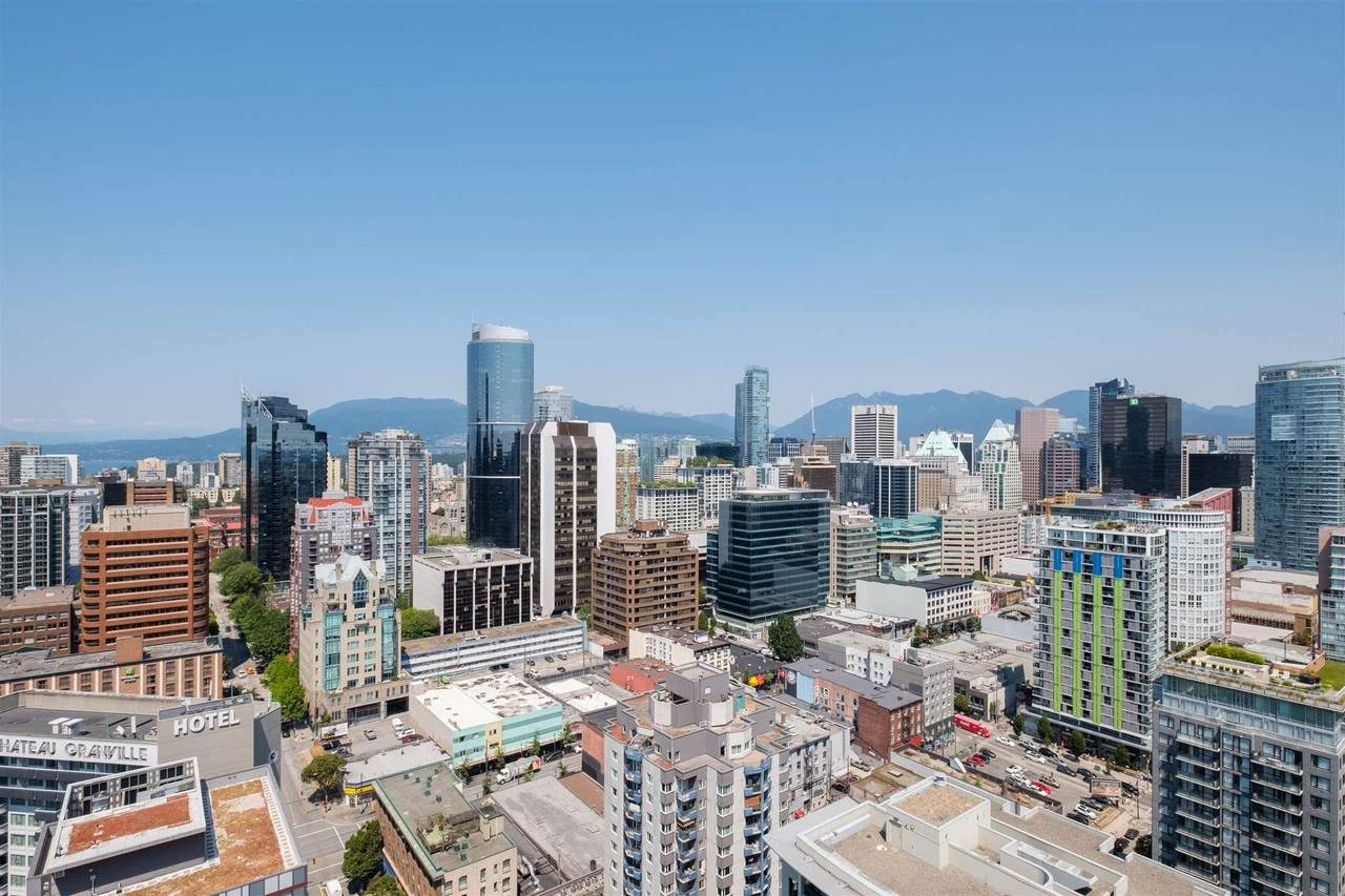 1111 Richards Street - Photo 1
