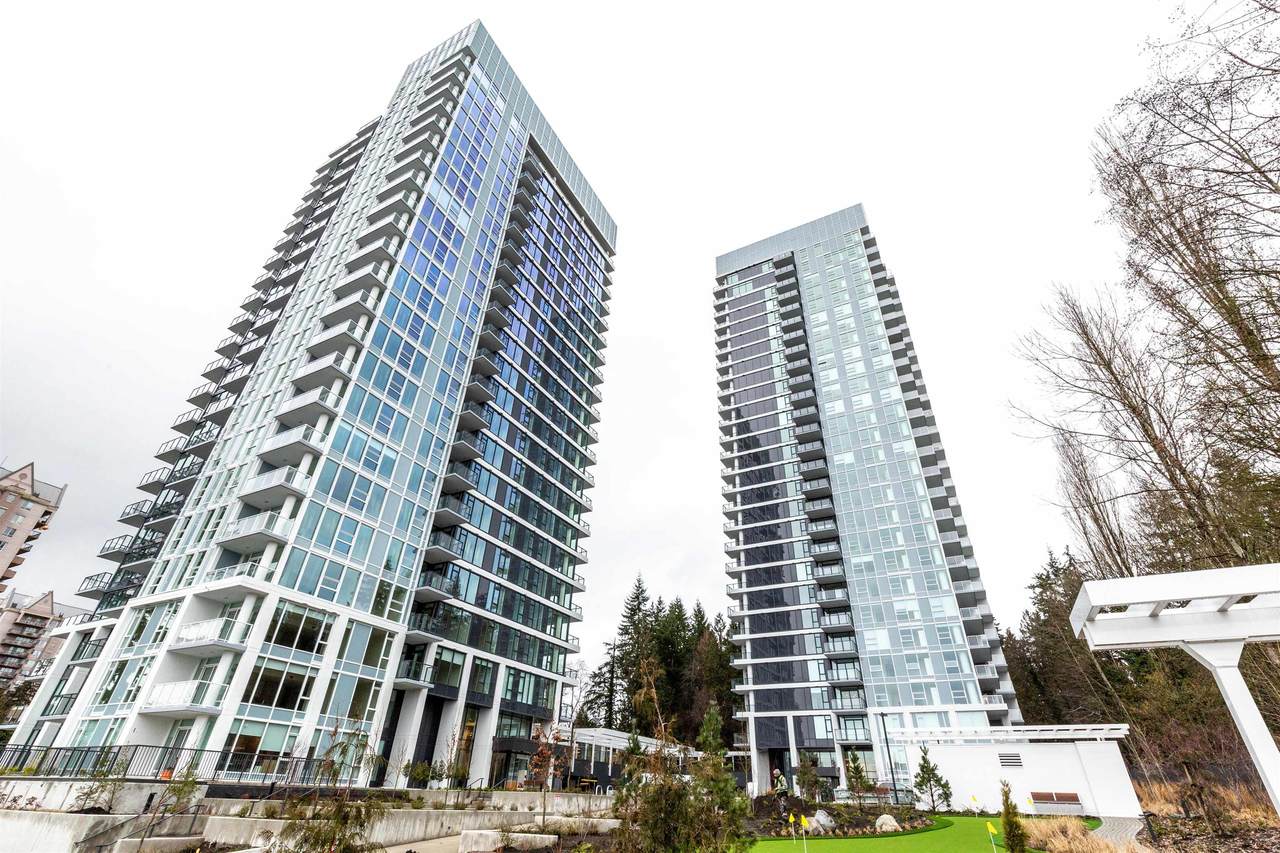 595 Austin Avenue - Photo 1