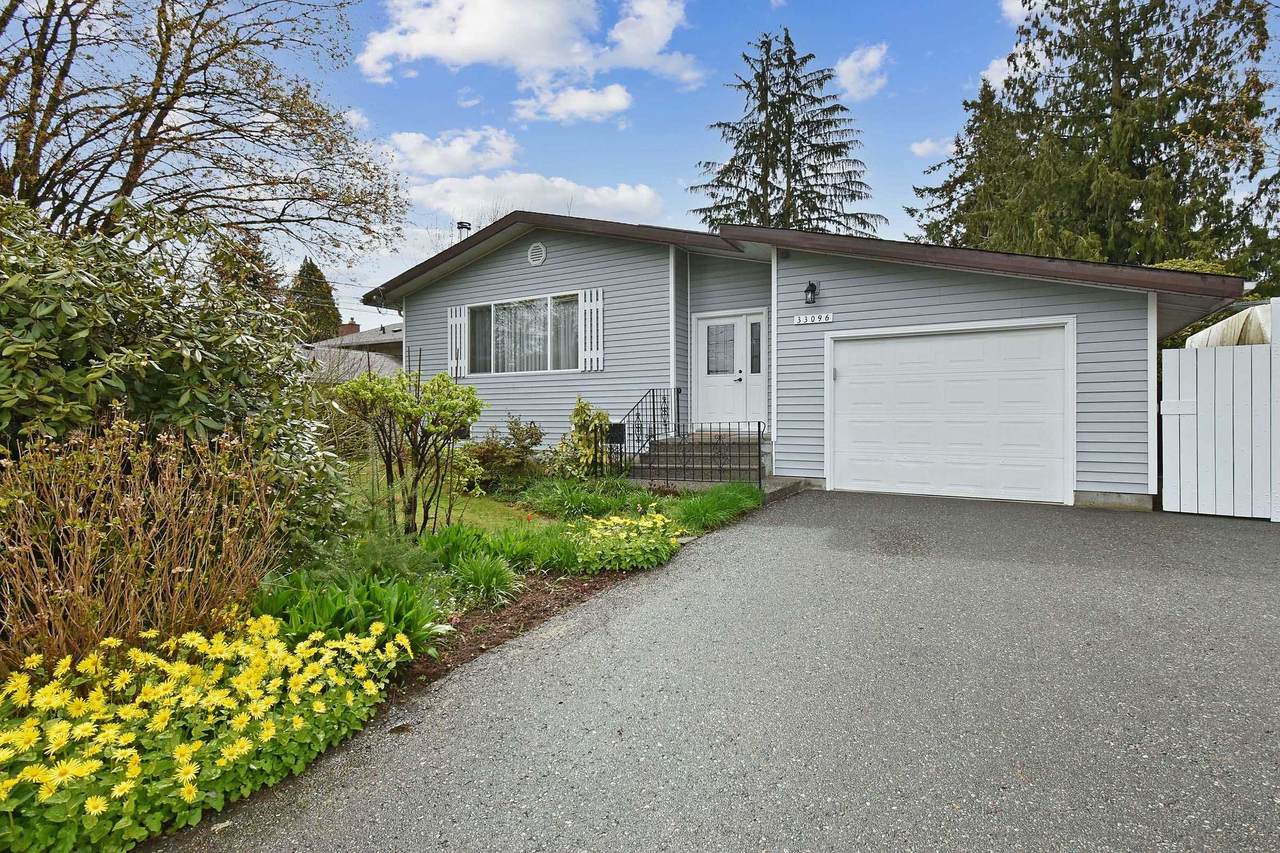 33096 Brundige Avenue - Photo 1