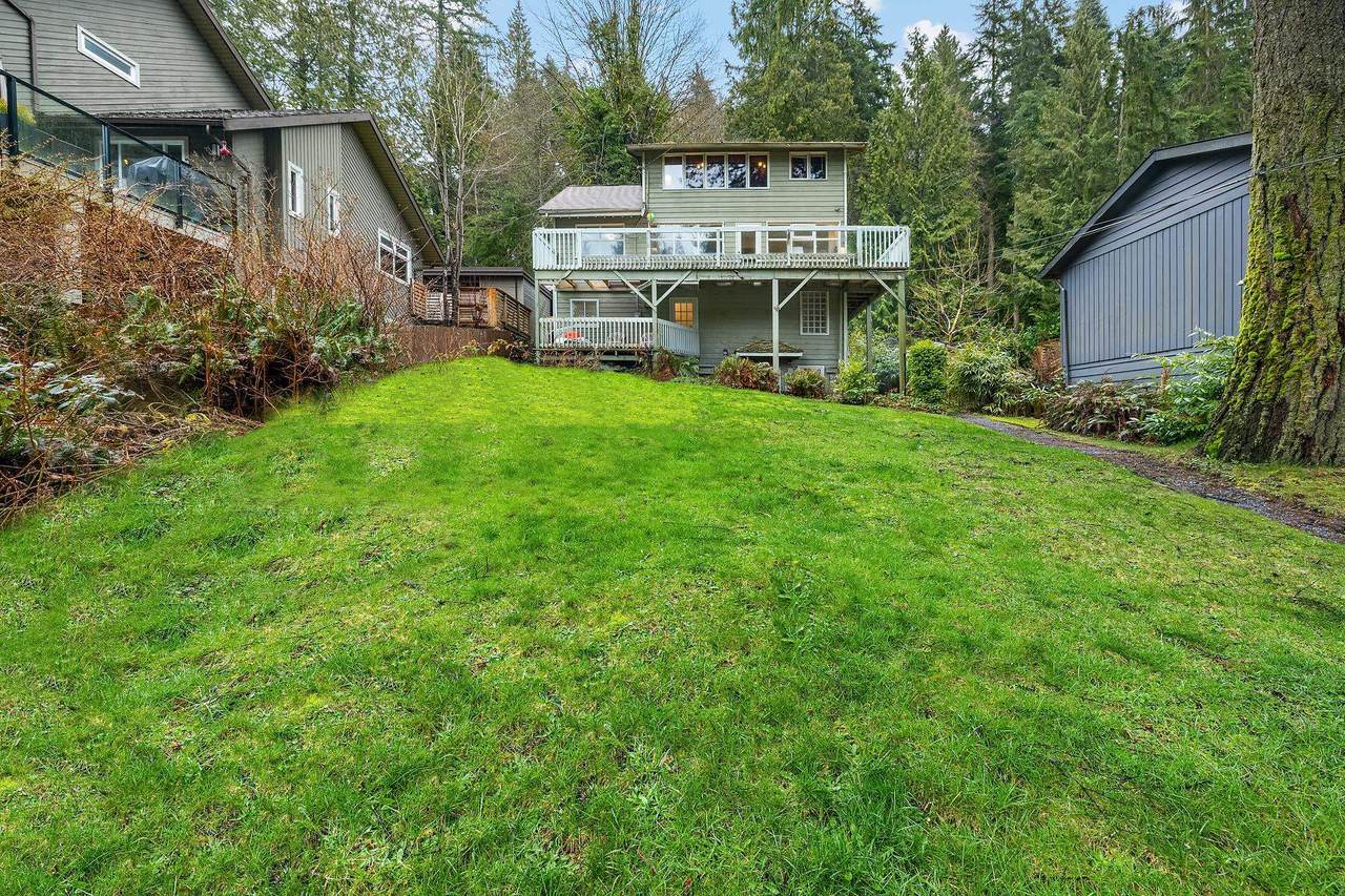 2022 Parkside Lane - Photo 1