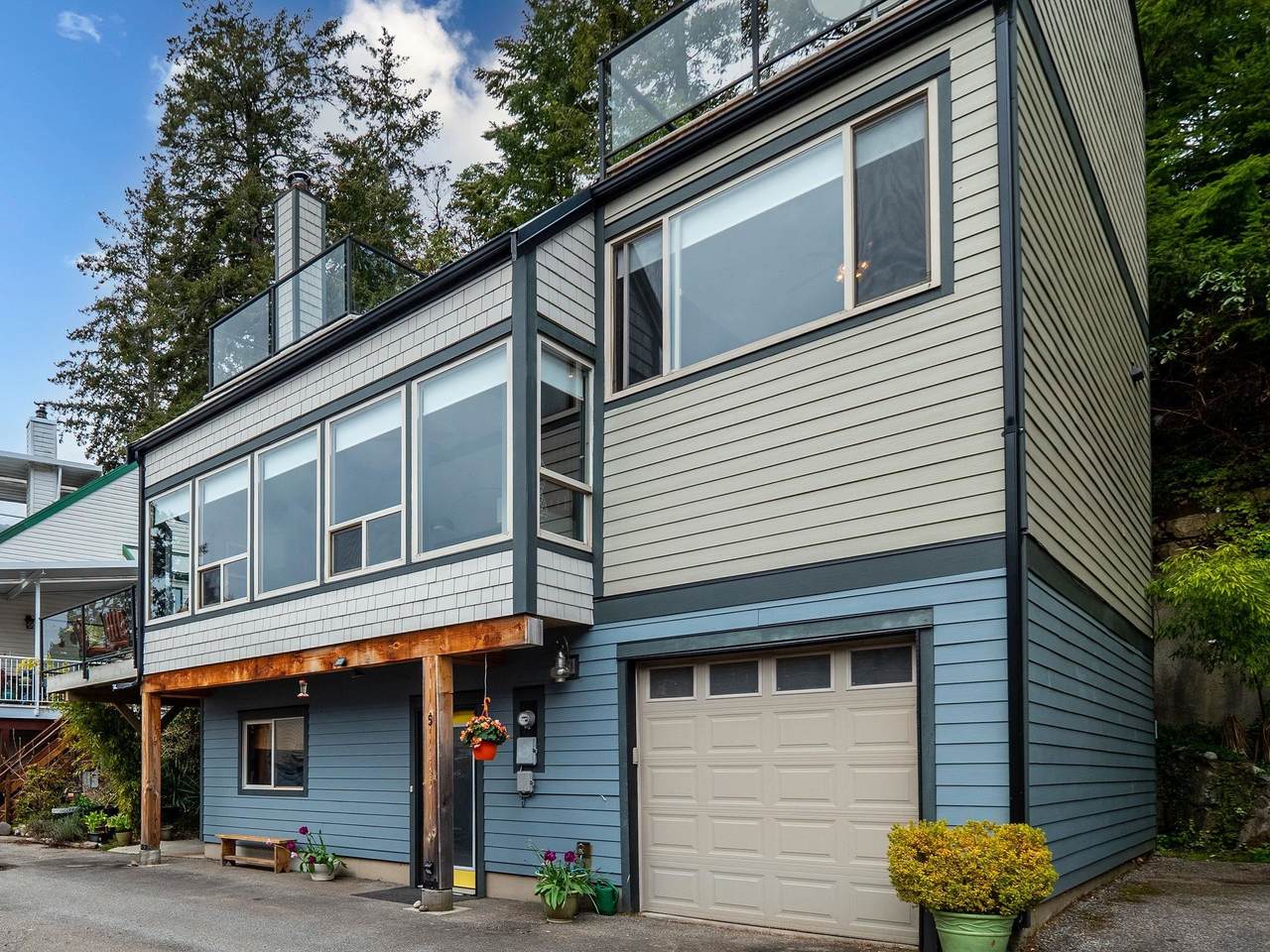 5471 Secret Cove Road - Photo 1