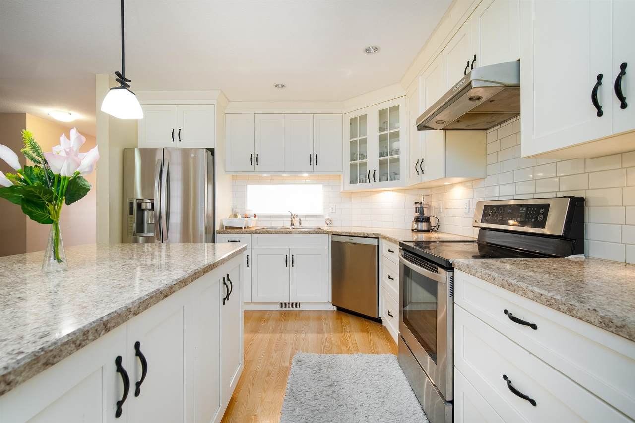3160 Townline Road - Photo 1