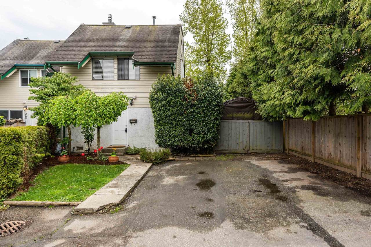 26874 32 Avenue - Photo 1