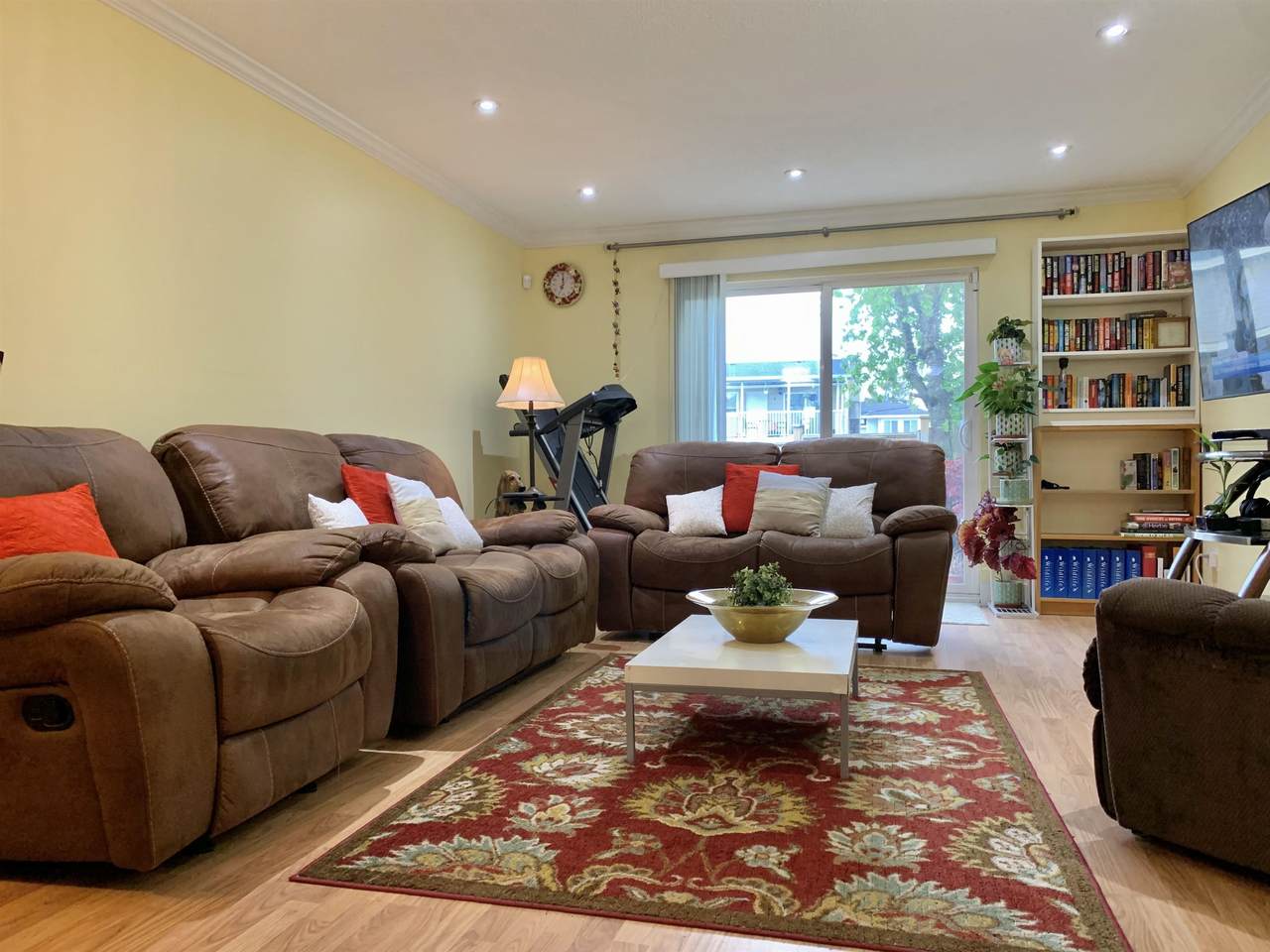 11160 Kingsgrove Avenue - Photo 1
