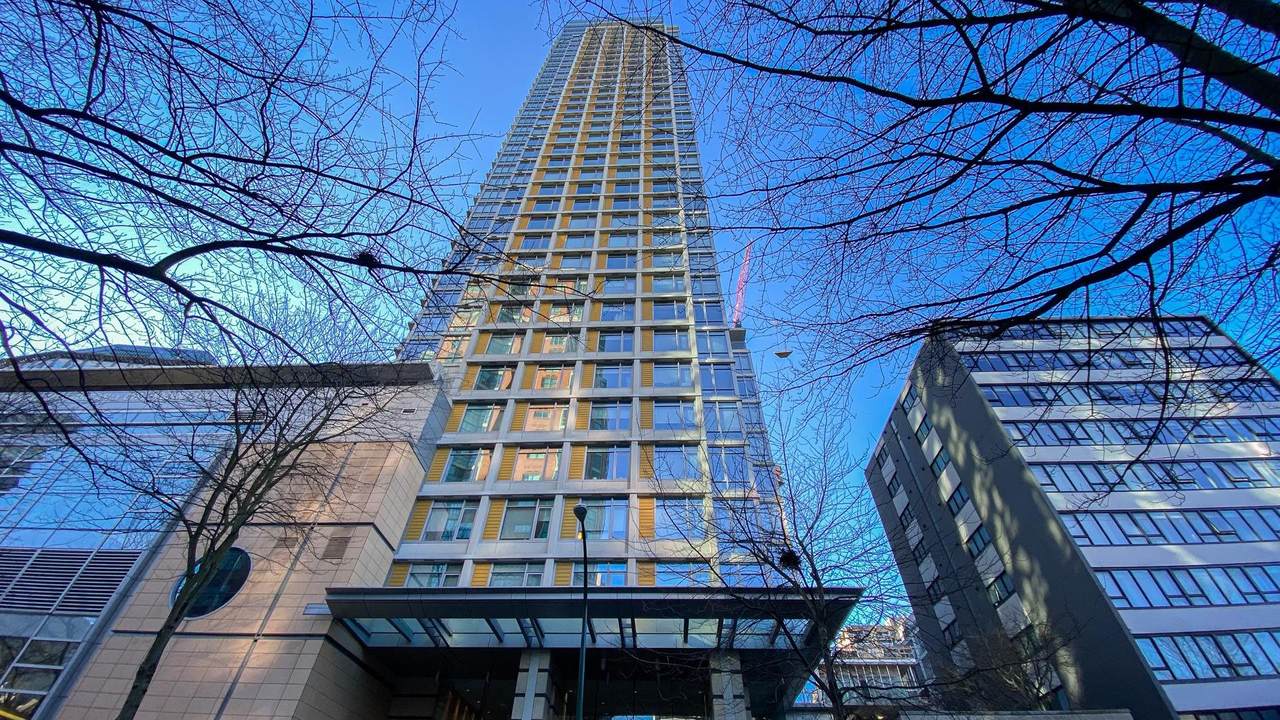 1028 Barclay Street - Photo 1