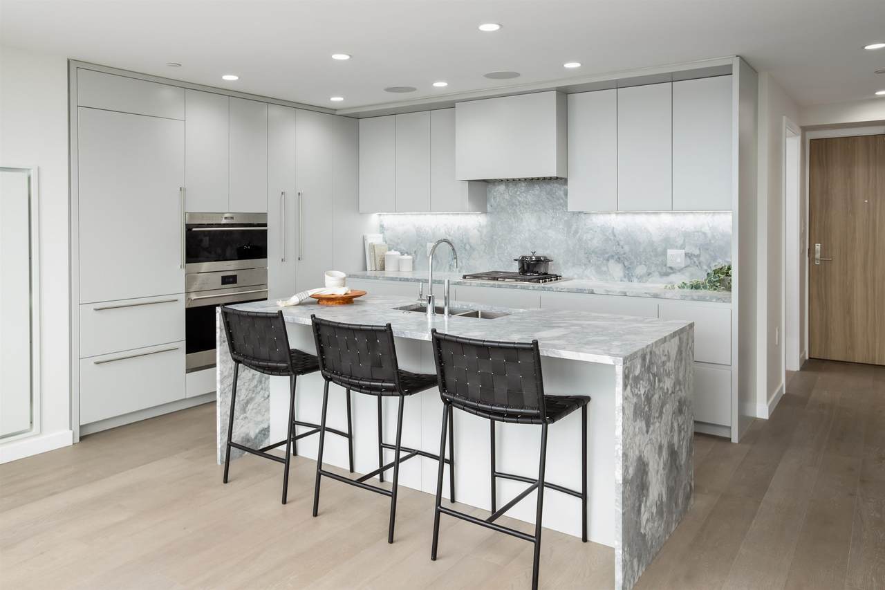 7433 Cambie Street - Photo 1