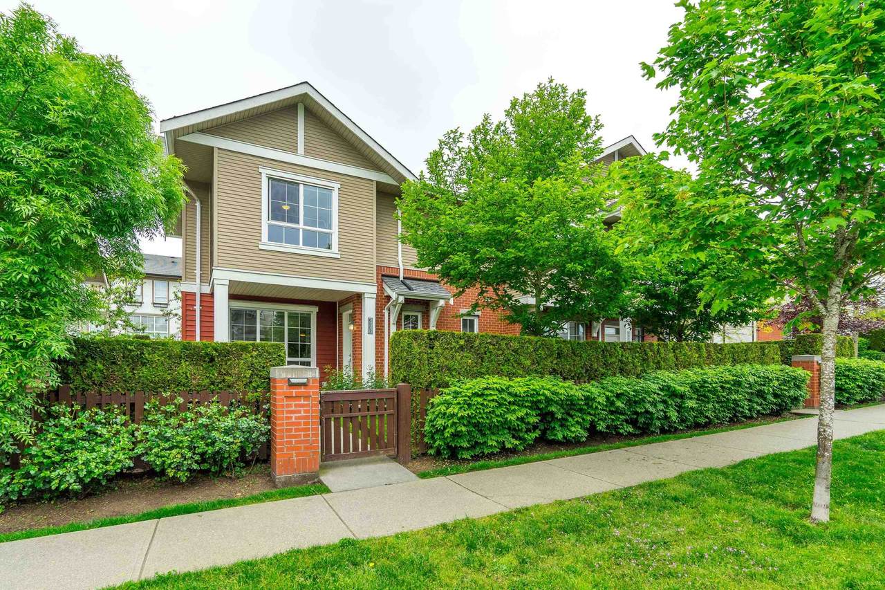 6907 195A Street - Photo 1