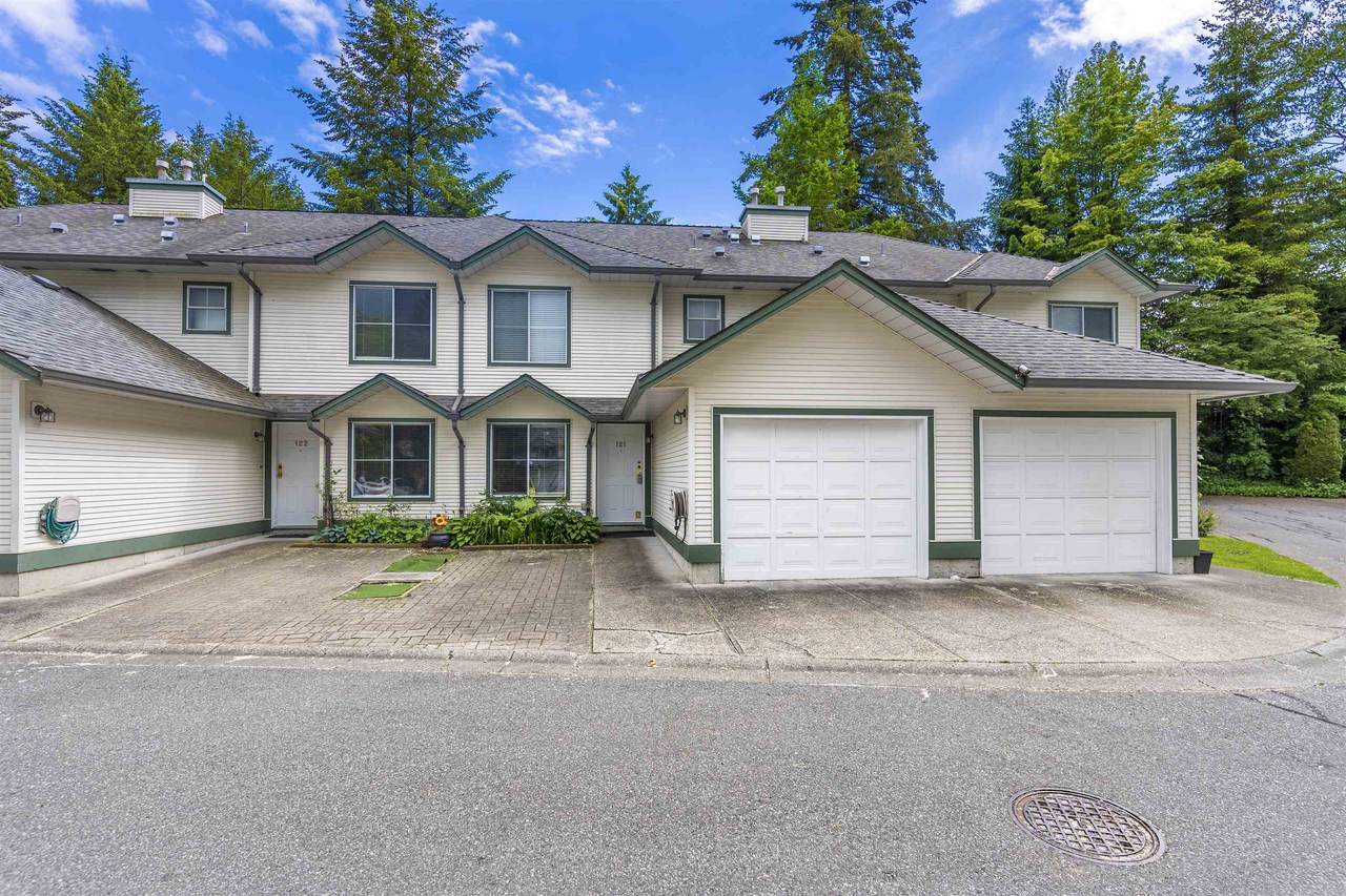 8655 King George Boulevard - Photo 1