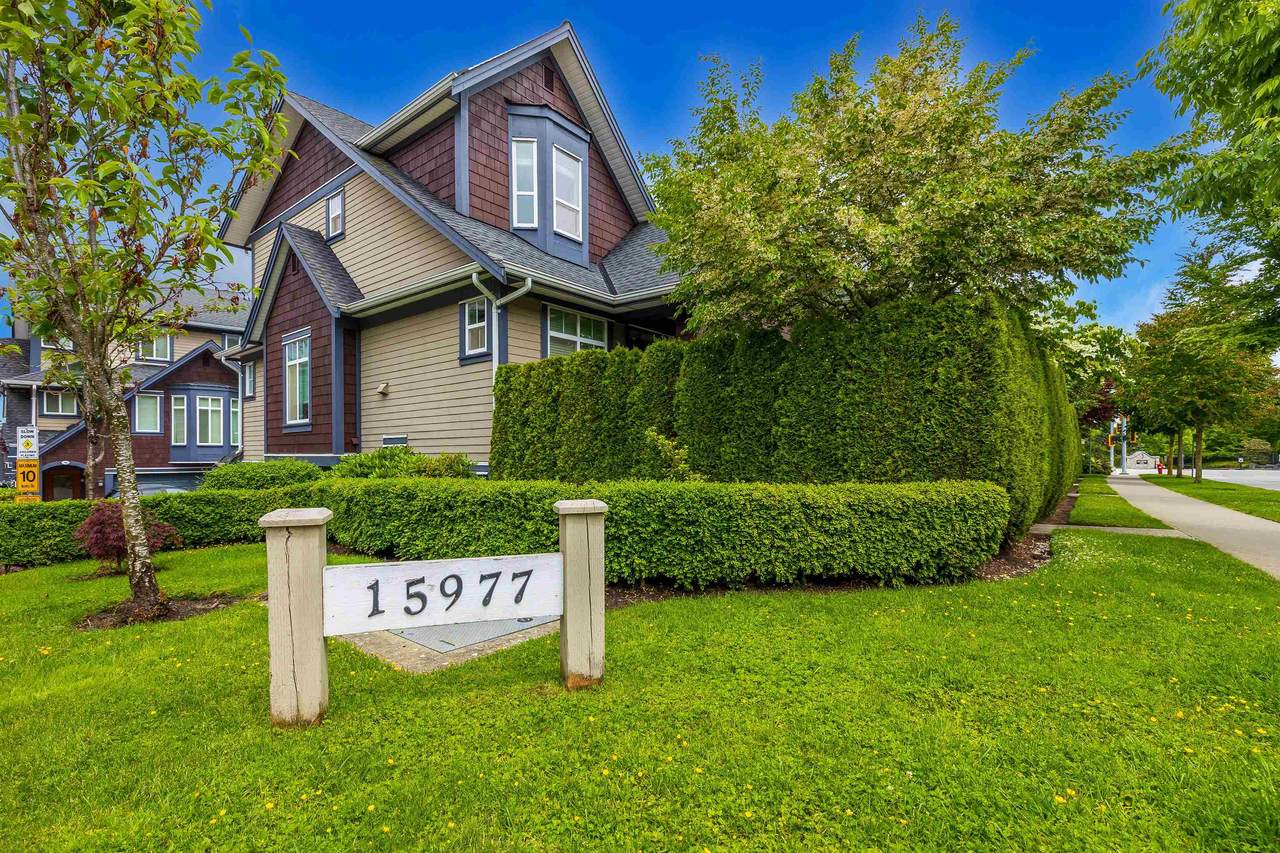 15977 26 Avenue - Photo 1
