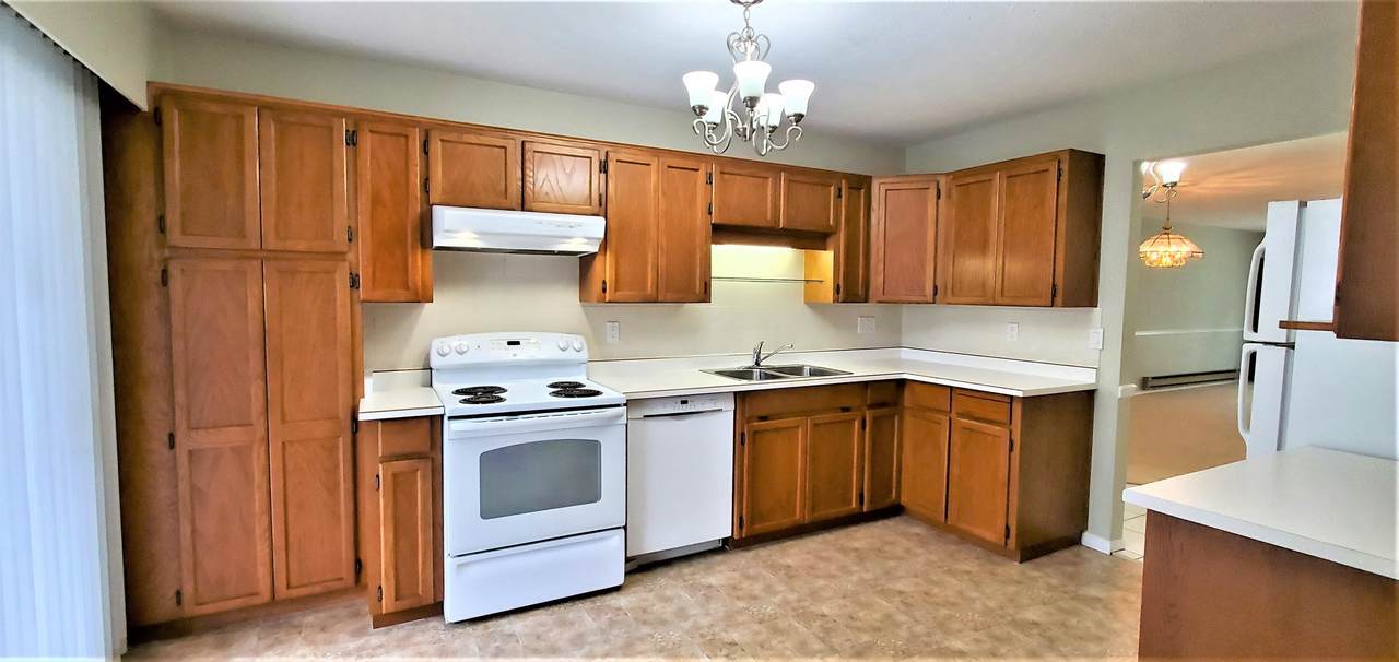 32691 Garibaldi Drive - Photo 1