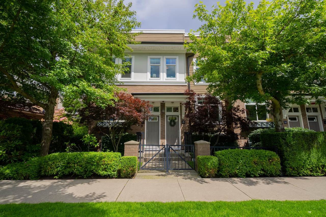 15833 26 Avenue - Photo 1