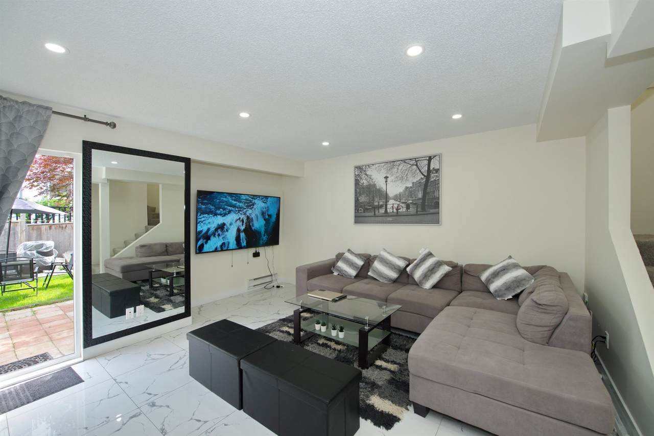 9955 140 Street - Photo 1