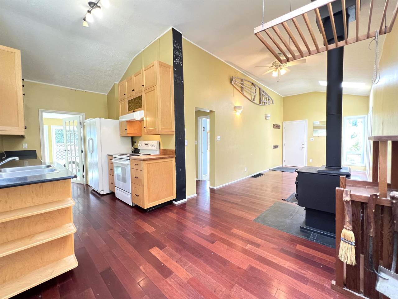 336 Headlands Road - Photo 1