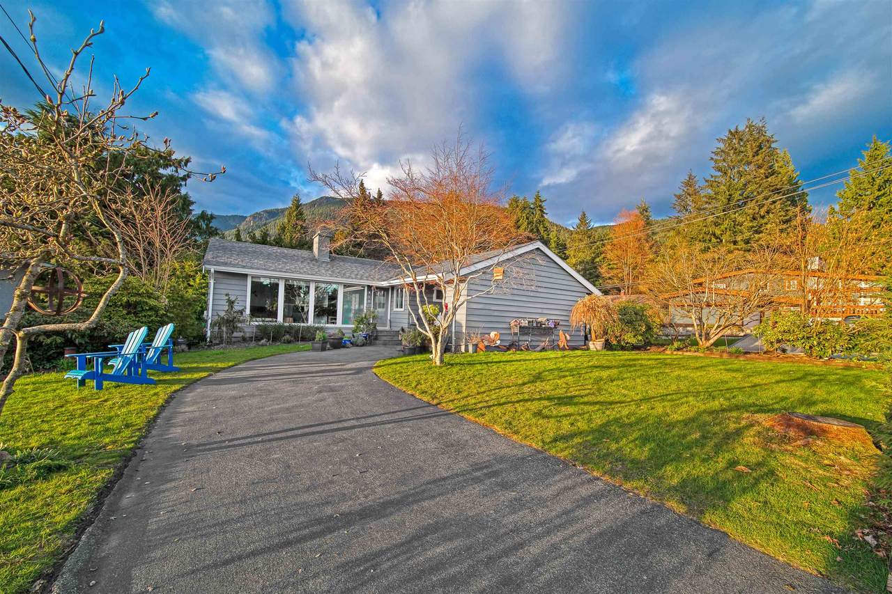 810 Handsworth Road - Photo 1