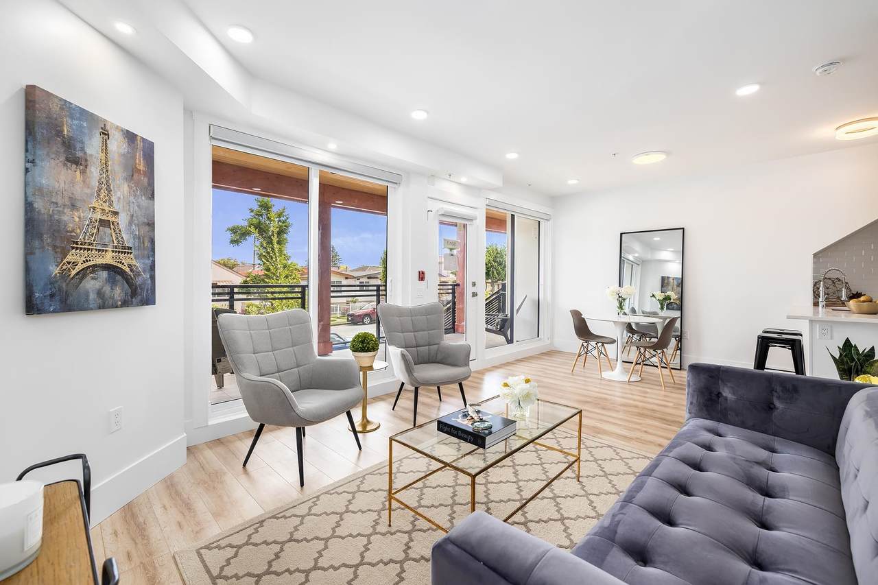 5005 Clarendon Street - Photo 1