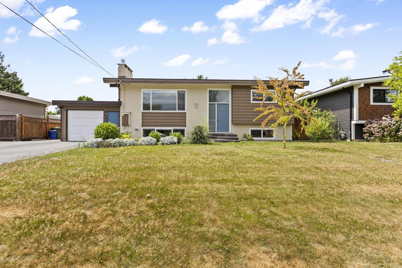 10245 Wedgewood Drive - Photo 1