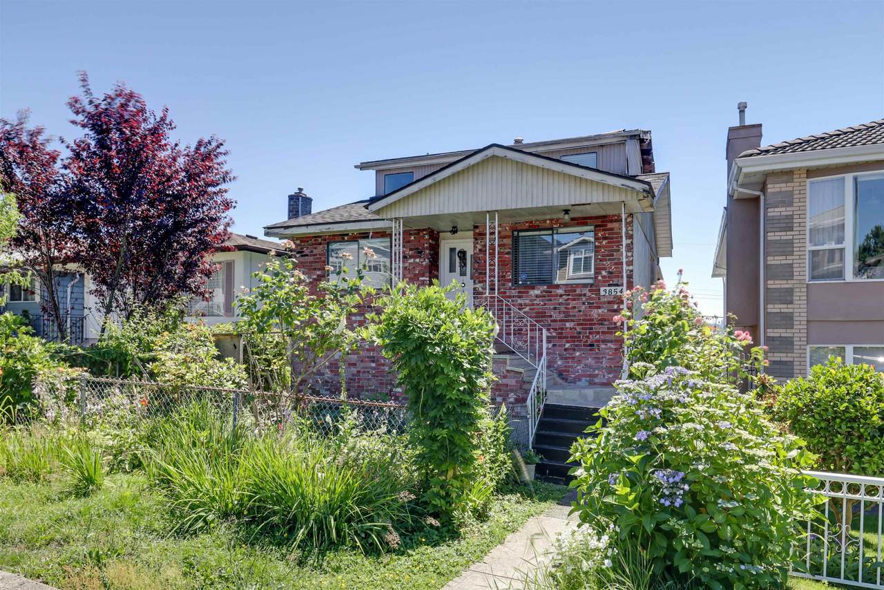 3854 Parker Street - Photo 1