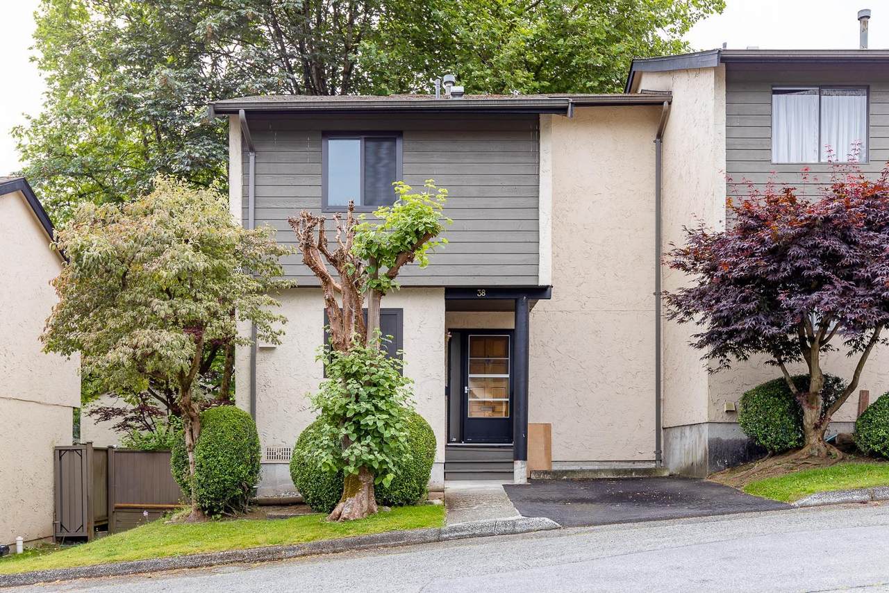 2905 Norman Avenue - Photo 1
