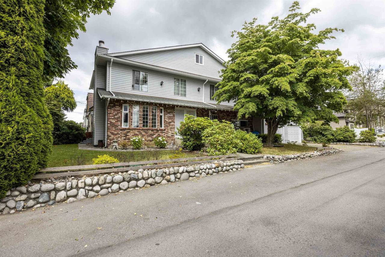 1525 51ST Avenue - Photo 1